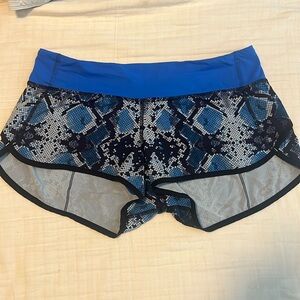 Snake print Lululemon speed shorts